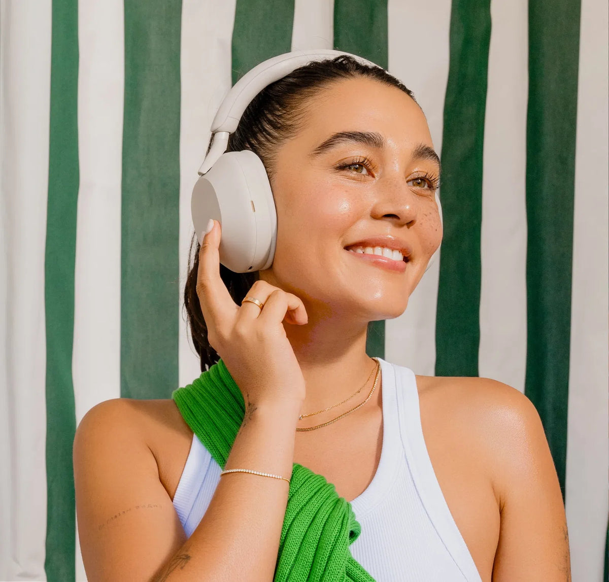 Offre Limité🔥: Casque SONY BLANC Qualité Premium + 3mois Spotify/Netflix Offert 🎁