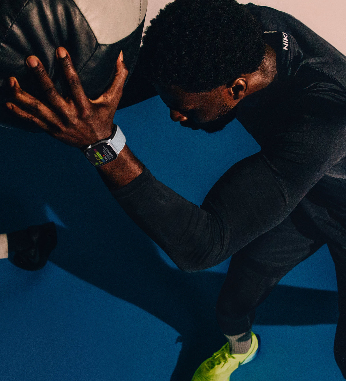 AppleWatch écrant 4k EMOLED +3 Bandes Gratuit et 3 mois Netflix et spotify Gratuit Cadeau 🎁 - LAFRIQ