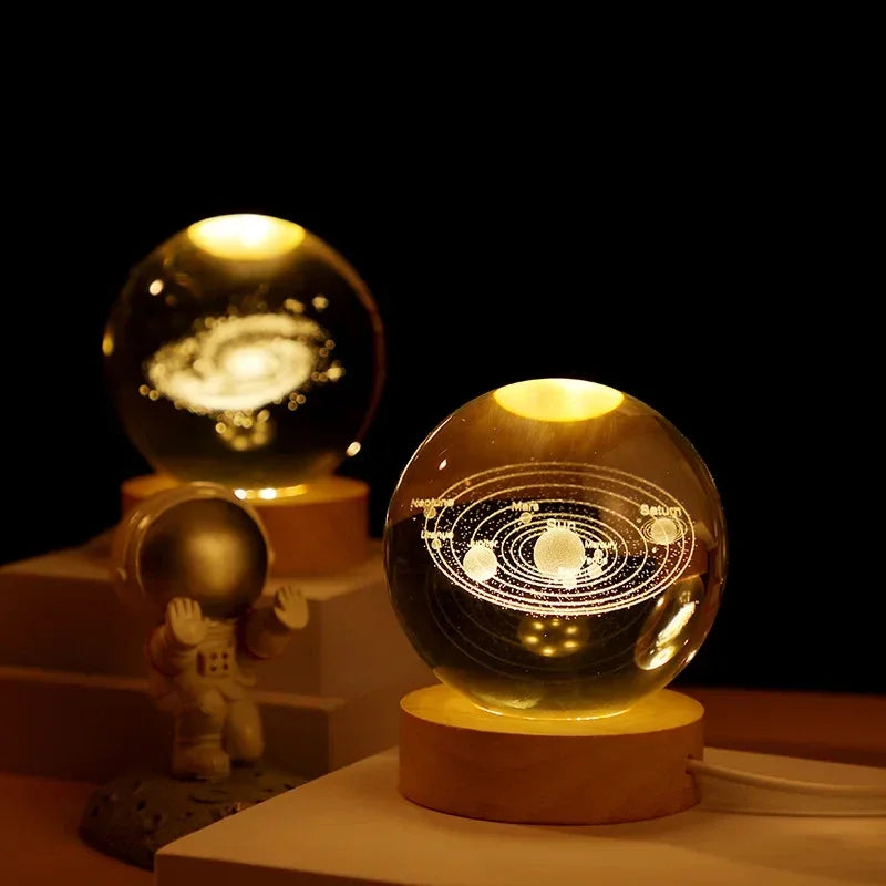 Boule de cristal  كرة ثلجية زجاجية،