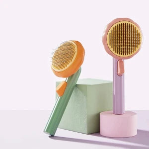 pet brush مشط لإزالة شعر القطط