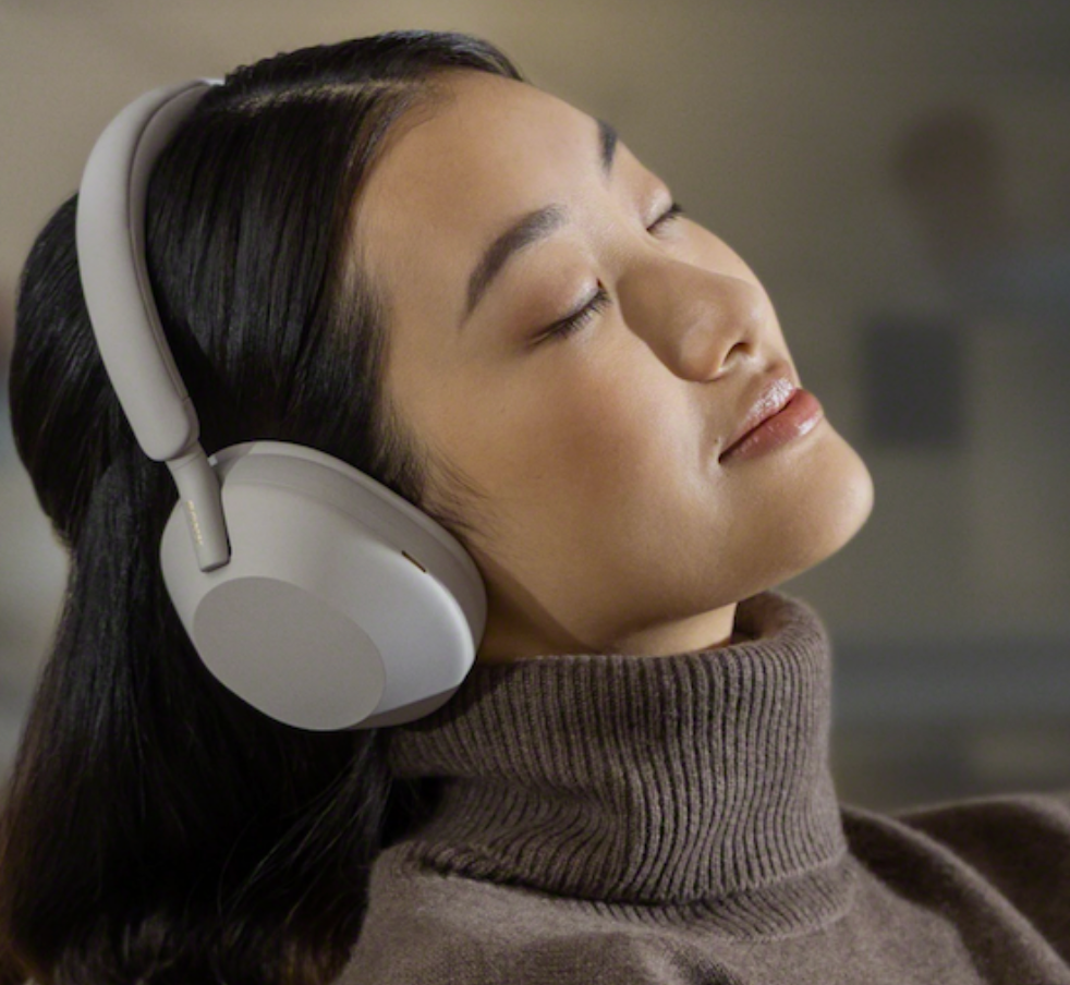 Offre Limité🔥: Casque SONY VH-1000XM5 Blanc Version Japan 🇯🇵+ 3mois Spotify/Netflix cadeau 🎁